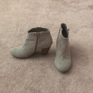 Boot heels